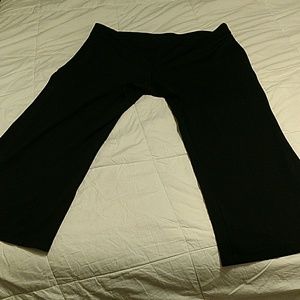 Black wrinkle free work pant